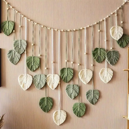 Bohemian Style Woven Leaf Wall Hanging, Bohemian Country Style Perfect for Decorating Bedrooms, Kitchens, Dining Rooms and Bathrooms, a Great Gift for Mom, Decorative Natural Hanging Ornament.